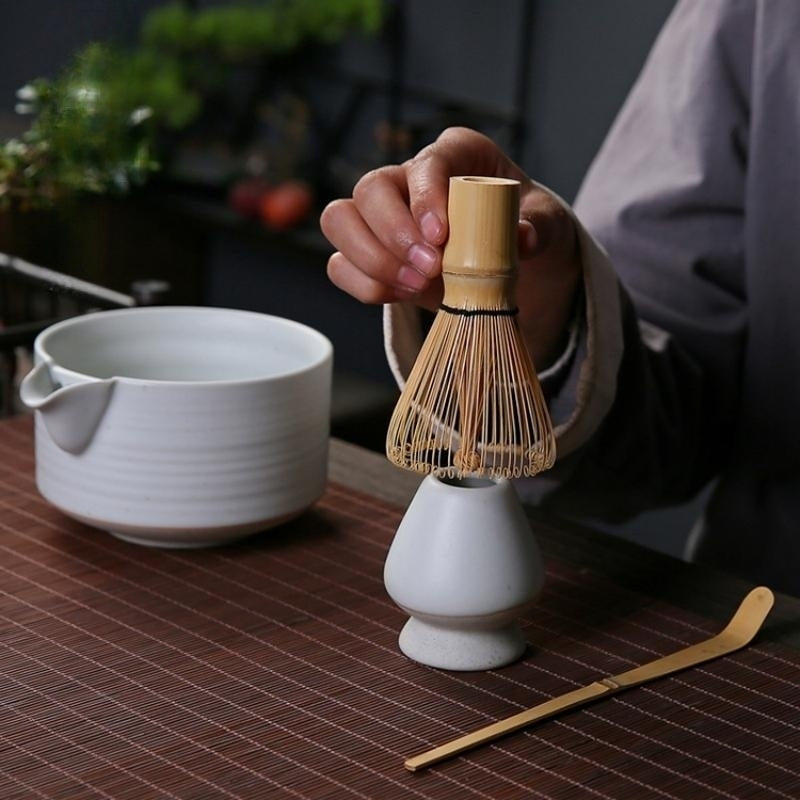 Ceramic Matcha Tea Set With Spout|Matcha Set with Bamboo Whisk - TeaCeremonyLife